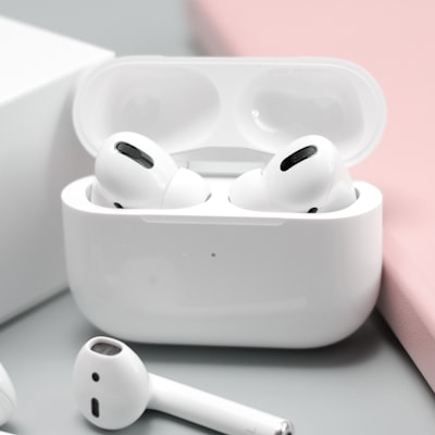 Apple AirPods Pro 2